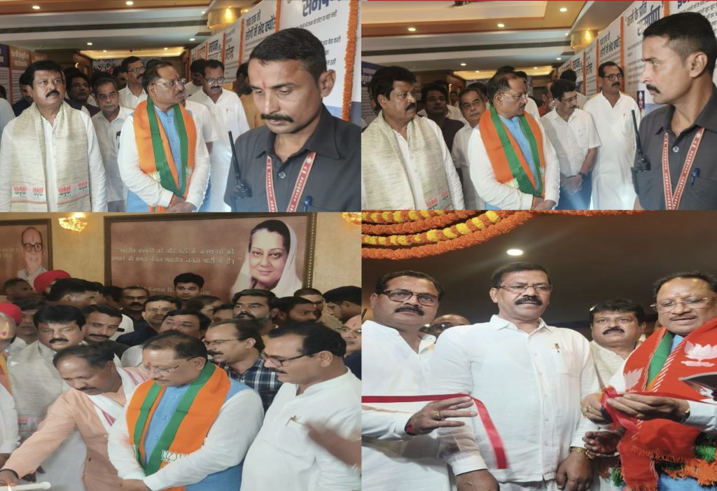 PM मोदी के जन्मदिवस पर प्रदेश कार्यालय में फोटो प्रदर्शनी का आयोजन…